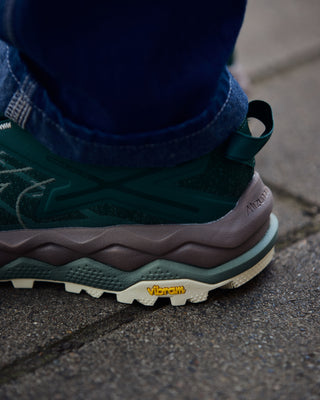 Mizuno S.L.Wave Mujin LS GTX Pine Grove / Ultimate Gray / Bistro Green