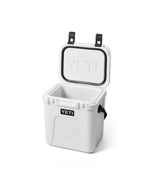 Yeti Roadie 24 Cooler White open