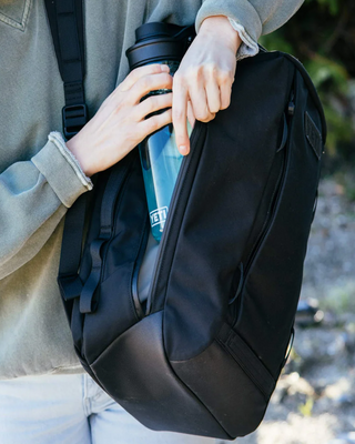 Yeti Crossroads Backpack Black 27L by Yeti