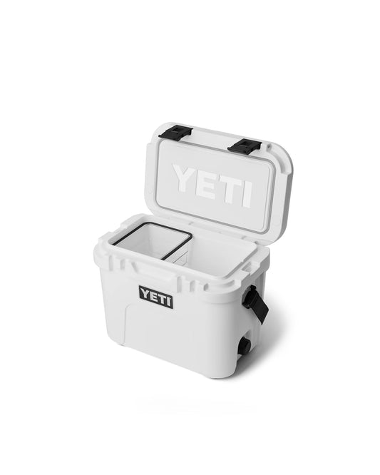 Yeti Roadie® 15 Basket in cooler