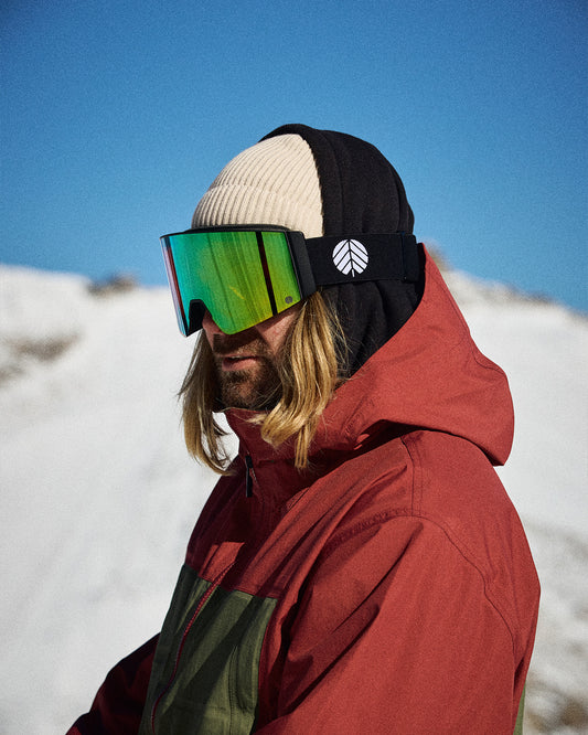 Behind The Pines Achlys Zeiss Sonar® Emerald Green