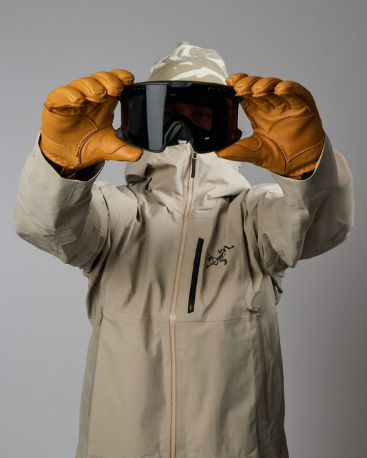 Behind The Pines Helios Matte Black White / Blackout