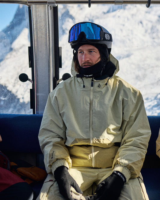 Behind The Pines Helios Zeiss Sonar® Electric Blue