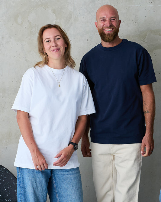 Behind The Pines Organic Heavy Tee Bianco