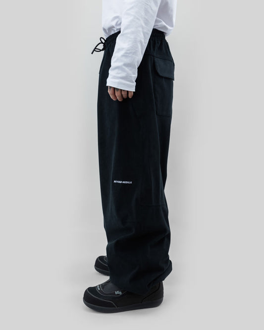 Beyond Medals Park Pants Cord Black