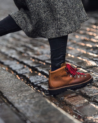 Danner Womens Mountain Light Cascade Clovis GORE-TEX