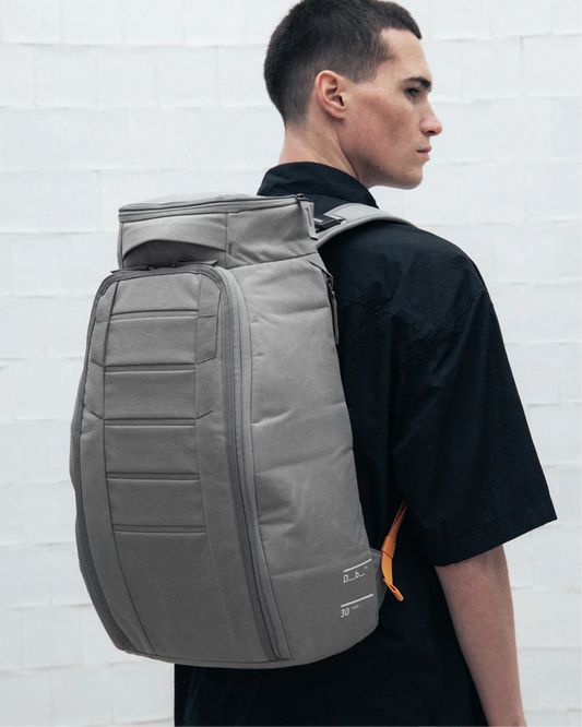 DB Journey Hugger Backpack 30L Sand Grey