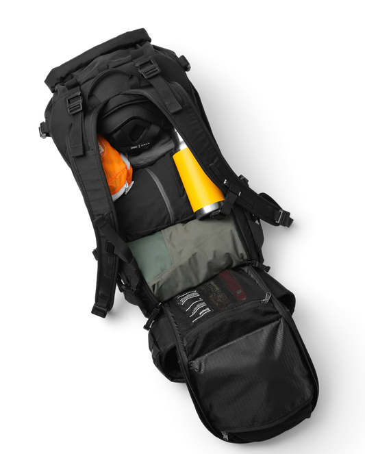 Db Snow Pro Backpack 25L Black Out