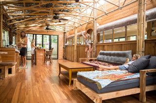 Gestalten Surf Schacks: Volume 2