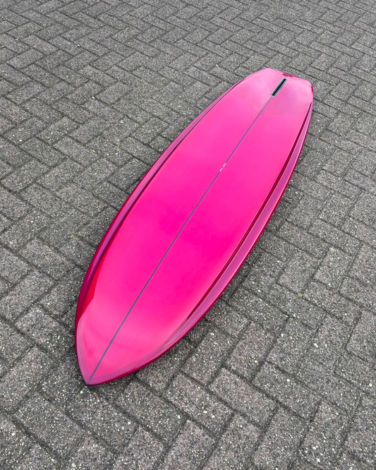 Gliding Dutchman ''De Strijkbout'' Edgeboard Red Gloss