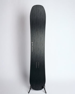 Korua Otto Plus Snowboard – All-Mountain Freestyle Performance