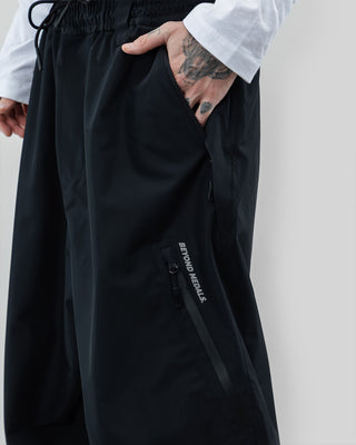 Beyond Medals Park Pants Zip Black