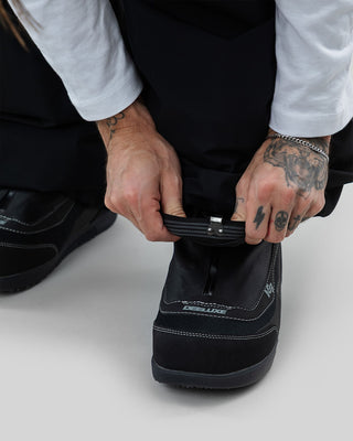 Beyond Medals Park Pants Zip Black