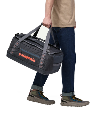 Patagonia Black Hole Duffel 40L Talon Gold