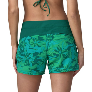Patagonia W's Wavefarer Boardshorts 5" Conifer Green