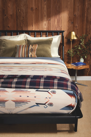 Pendleton Eco-Wise Washable Throw Kelso Plaid Navy