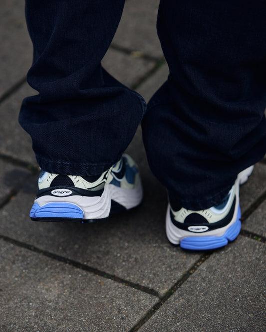 saucony-progrid-omni-9-blue-fade-s70933-sneakers-02