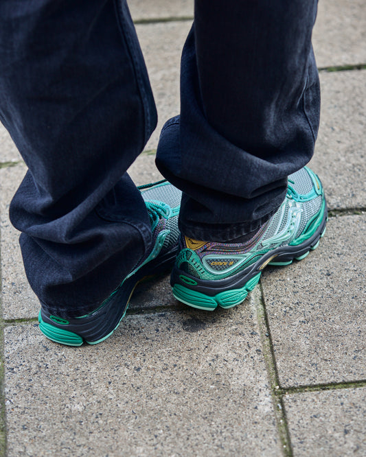 saucony-progrid-omni-9-green-glow-glowaconstrictor-sneakers-02