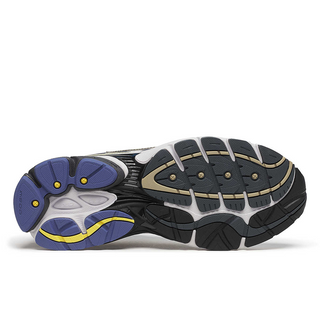 Saucony ProGrid Omni 9 Metallic White Gold