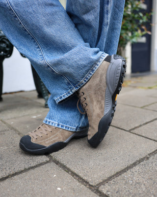 Scarpa Mojito Gore-Tex Dark Rock on foot