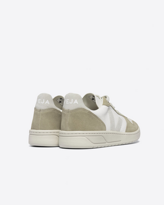 Veja V-10 Chromefree Leather Extra White / Natural Sahara