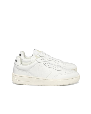 Veja V-90 Leather Extra White