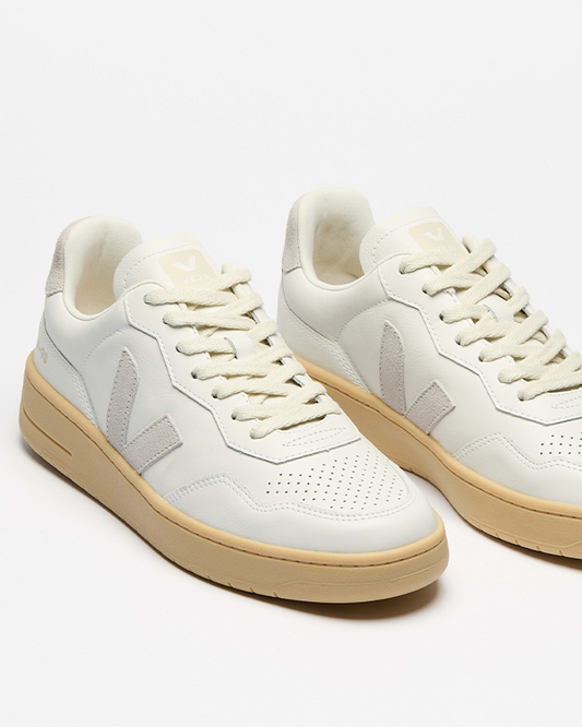VEJA V-90 Leather White Light Grey Natural – Sustainable Leather Sneaker