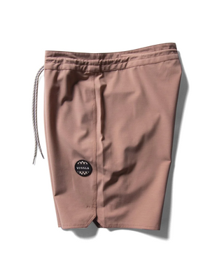 Vissla Solid Sets 18.5'' Boardshorts Clay