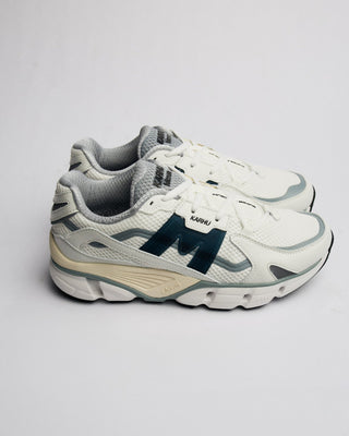 Karhu Super Fulcrum White / Deep Dive F860011