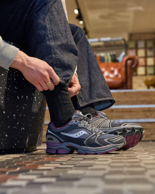 Saucony Progrid Dark Grey / Plum