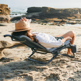 YETI Hondo Beach Chair Navy