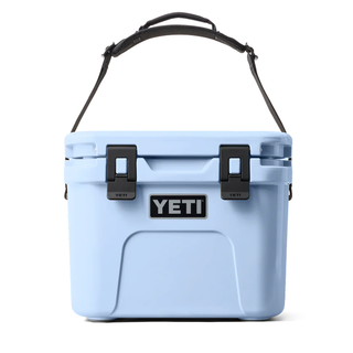 YETI Roadie 15 Cooler Light Blue
