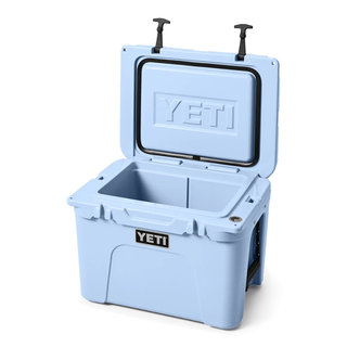 YETI Tundra 35 Cooler Light Blue – Compact Rugged Ice Chest with Permafrost™ Insulation